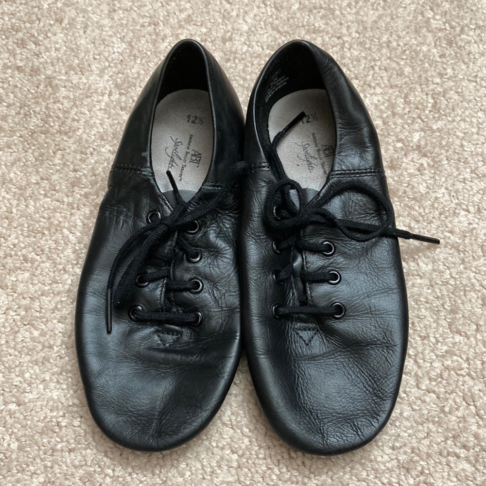 ABT Jazz Shoes. Kid’s size 12.5.